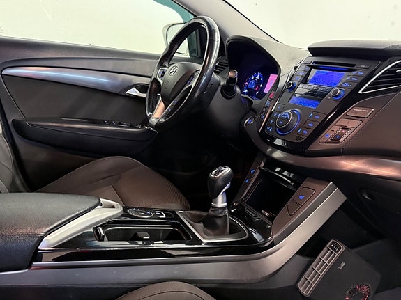 Hyundai i40 13 of 17