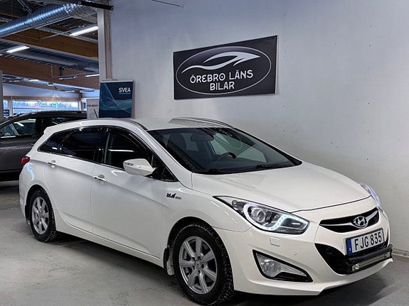 Hyundai i40 3 of 17