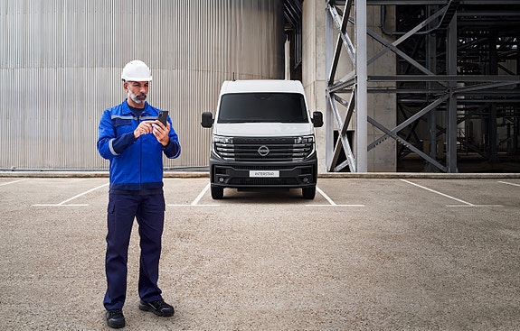 Nissan Interstar 7 of 9