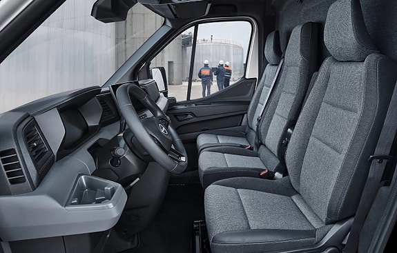 Nissan Interstar 8 of 9