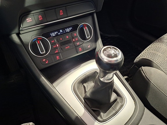 Audi Q3 13 of 15