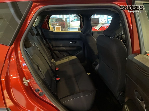Dacia Duster 10 of 15