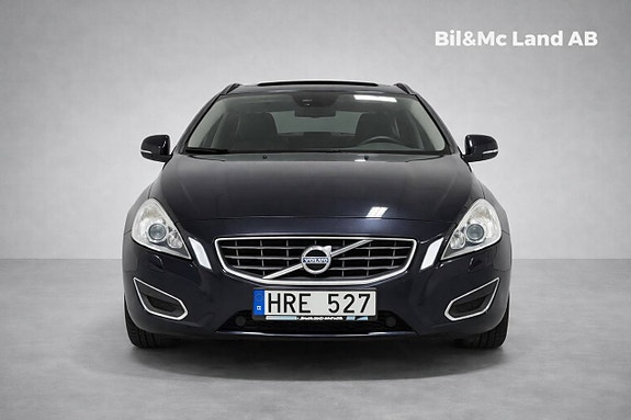 Volvo V60 4 of 16