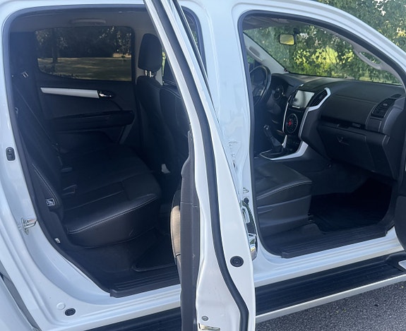 Isuzu D-max 17 of 20