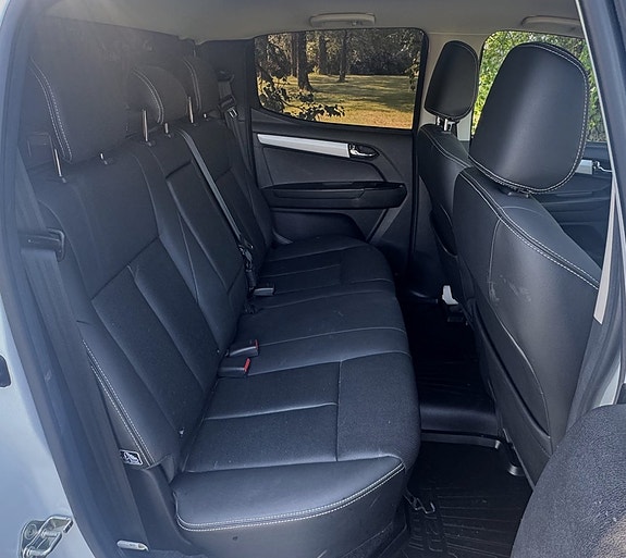 Isuzu D-max 10 of 20