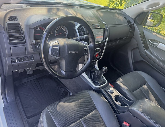 Isuzu D-max 11 of 20