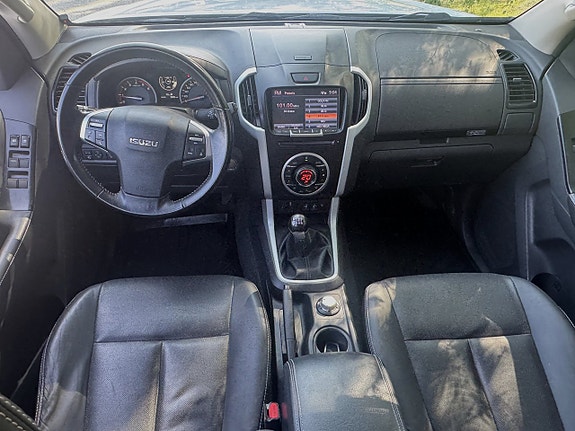 Isuzu D-max 16 of 20