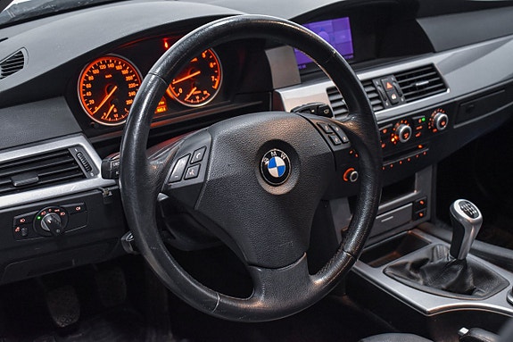 BMW 520 12 of 20