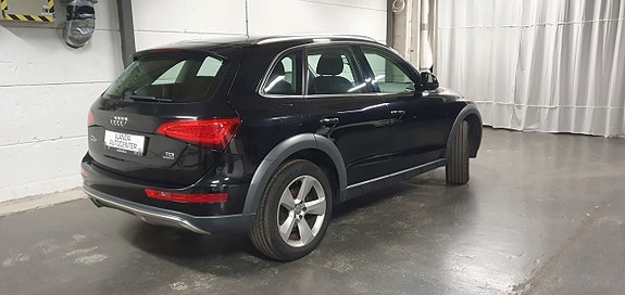 Audi Q5 3 of 5