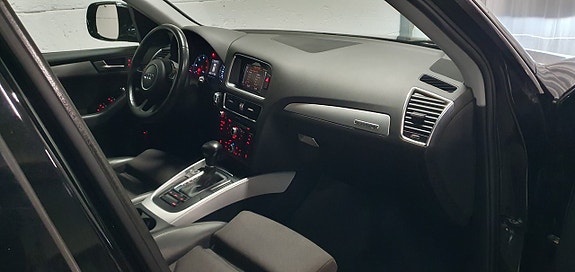 Audi Q5 11 of 18