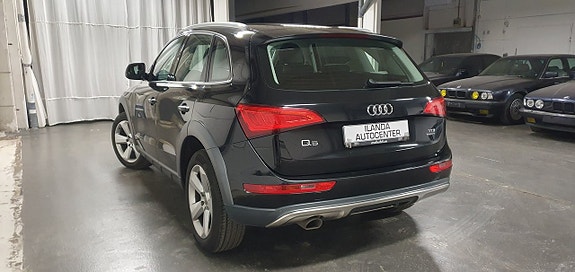 Audi Q5 4 of 5
