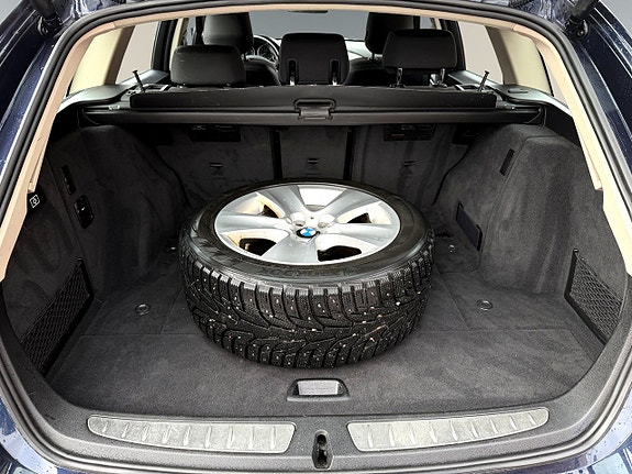 BMW 320 9 of 13