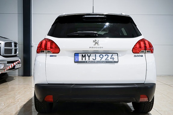 Peugeot 2008 7 of 30