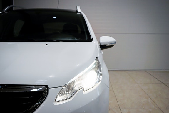Peugeot 2008 5 of 5