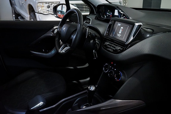 Peugeot 2008 30 of 30