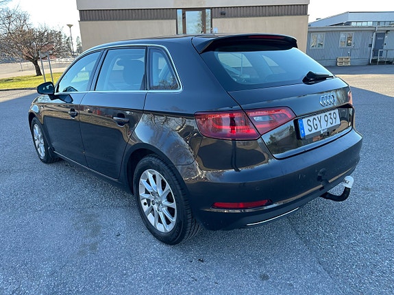 Audi A3 3 of 23