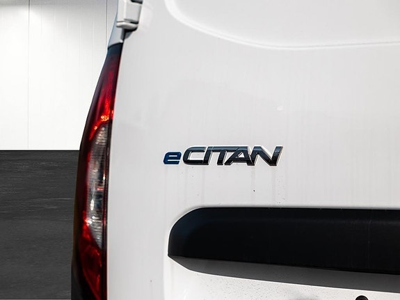 Mercedes-Benz eCitan 7 of 12