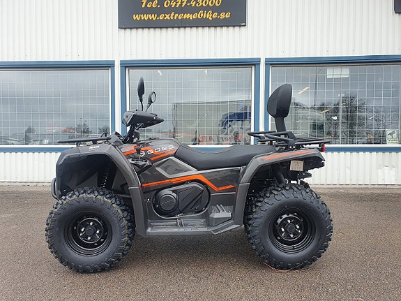 Goes Terrox 400. Traktor