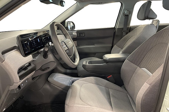 Kia EV3 10 of 23