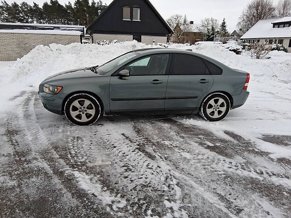 Volvo S40