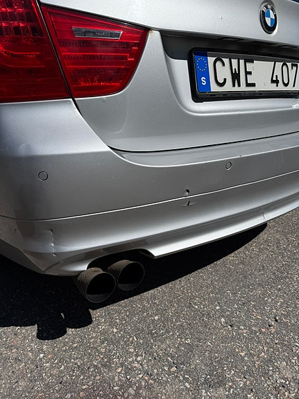 BMW 320i 7 of 8