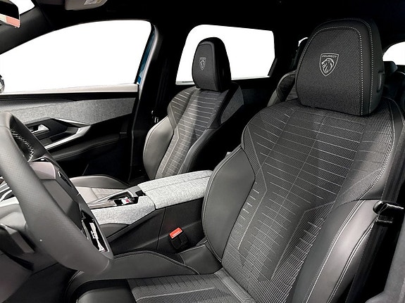 Peugeot 5008 7 of 8