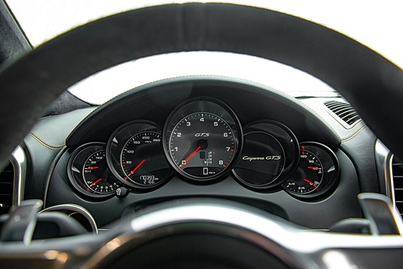 Porsche Cayenne GTS 18 of 27