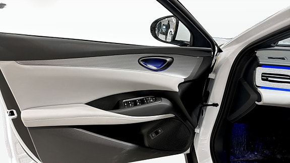 BYD Seal 6 11 of 13