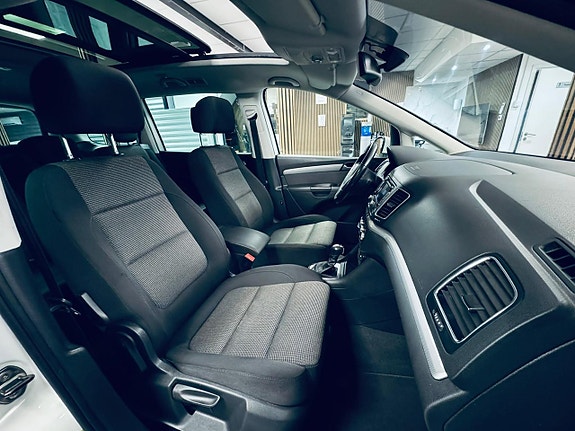 Volkswagen Sharan 17 of 23