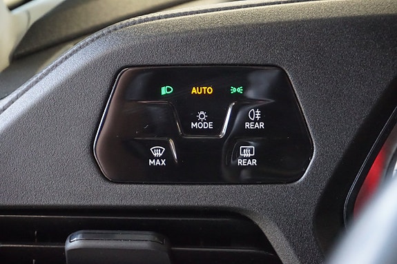 Volkswagen Caddy Maxi 14 of 15