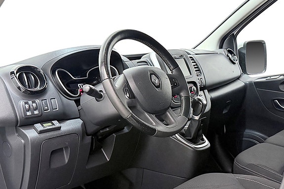 Renault Trafic 16 of 30
