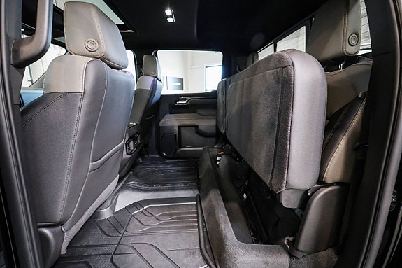 Chevrolet Silverado EV 19 of 30