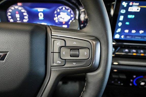 Chevrolet Silverado EV 29 of 30