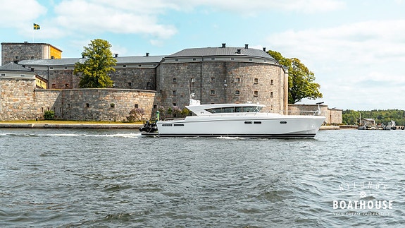 Delta 54 IPS | 3x Volvo Penta IPS600 10 of 30