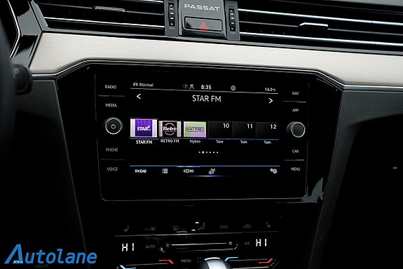 Volkswagen Passat Alltrack 23 of 29