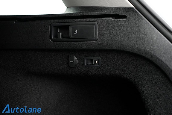 Volkswagen Passat Alltrack 28 of 29