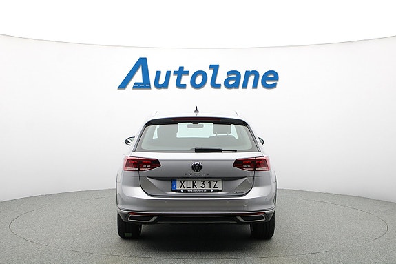 Volkswagen Passat Alltrack 7 of 29