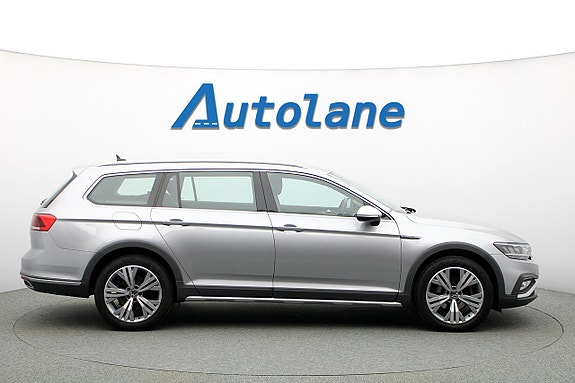 Volkswagen Passat Alltrack 9 of 29