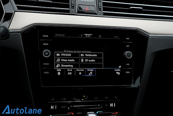 Volkswagen Passat Alltrack 25 of 29