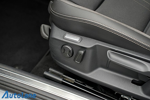 Volkswagen Passat Alltrack 27 of 29