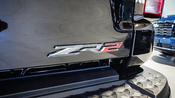Chevrolet Colorado 8 of 29