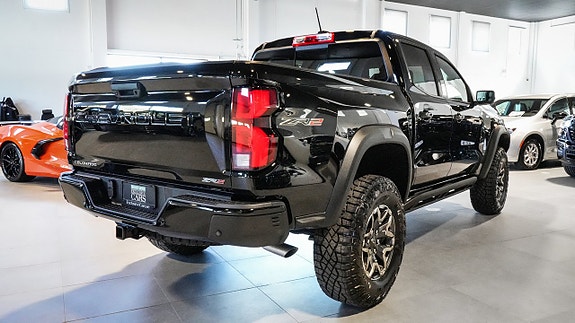 Chevrolet Colorado 3 of 5