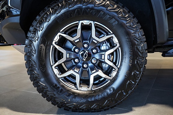 Chevrolet Colorado 10 of 29