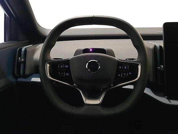 Volvo EX30 10 of 16