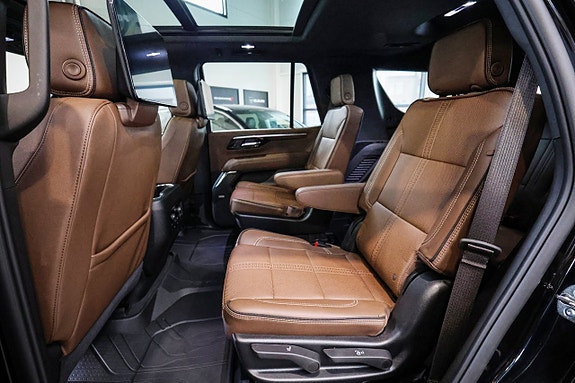 Chevrolet Tahoe 18 of 30