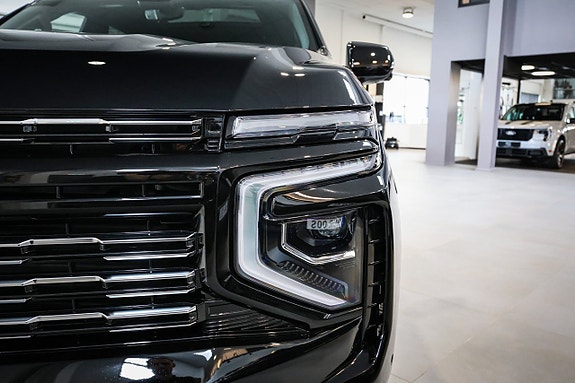 Chevrolet Tahoe 8 of 30