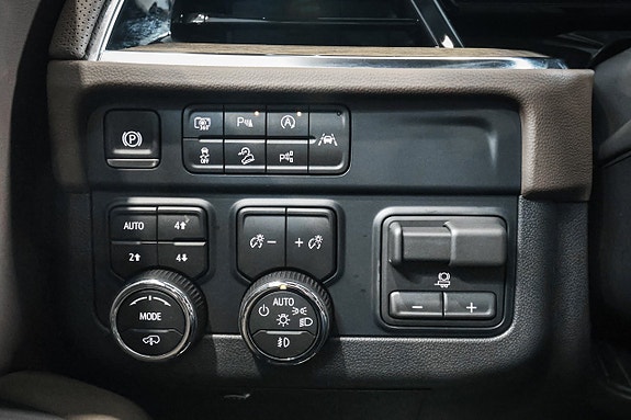 Chevrolet Tahoe 29 of 30