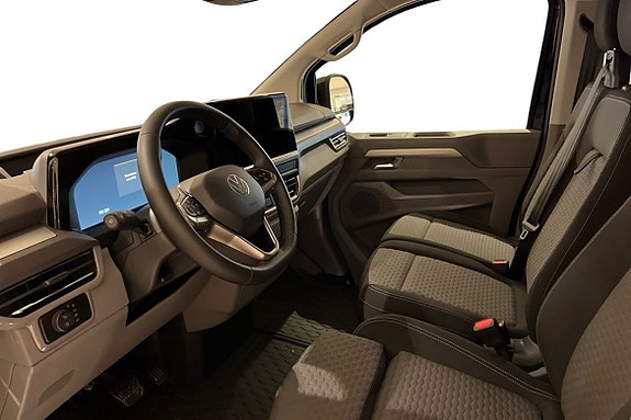 Volkswagen Transporter 12 of 16