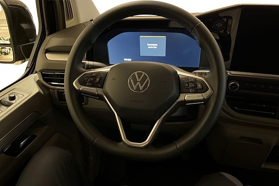 Volkswagen Transporter 11 of 16