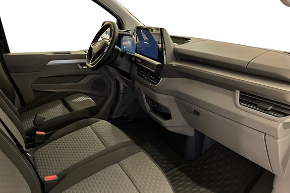 Volkswagen Transporter 13 of 16